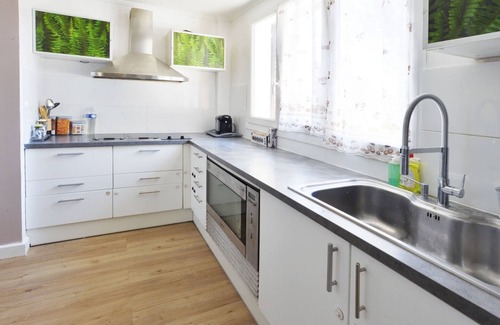 Ferolles-Attilly House | Large villa for 10 people, green setting