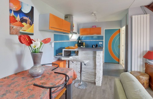 Ferolles-Attilly House | Large villa for 10 people, green setting