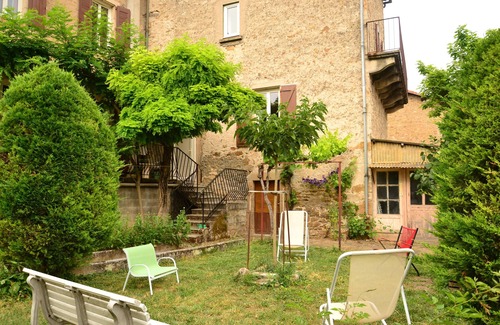 Saint-Rome-de-Tarn House | Large village house with terrace and garden