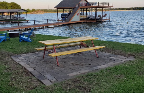 Enchanted Oaks House | Large Waterfront - Enjoy great lake relaxation outside and fun gaming inside!