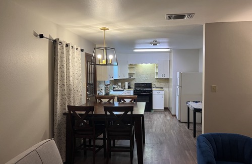 Woodlawn Lake House | Large Woodlawn Lake 1BR within walking distance to lake