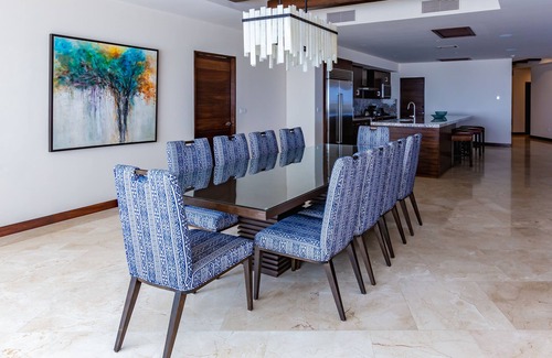 Los Cabos Resort | Largest Terrace on the Ocean in Cabo! SUPER PENTHOUSE w/4,500 sq ft Terrace!