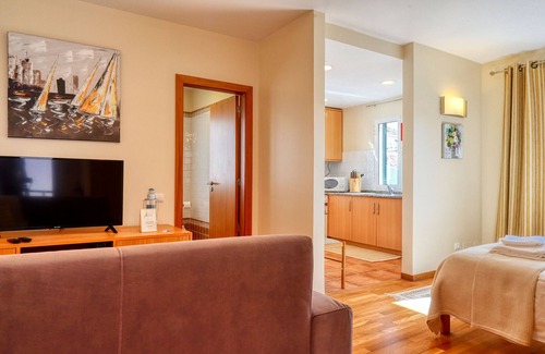 Machico Apartment | Largo dos Milagres, a Home in Madeira
