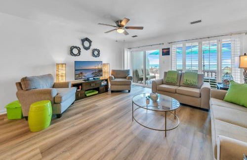 Biltmore Beach House | Largo Mar 106 by Emerald Coast Retreats