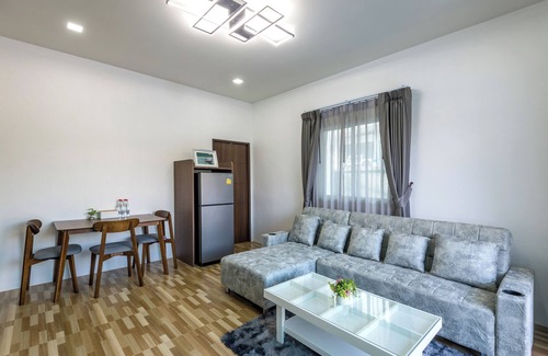 Krabi Villa | Lark Pool Villa Krabi (1 BDR) - 5 min from Aonang Beach