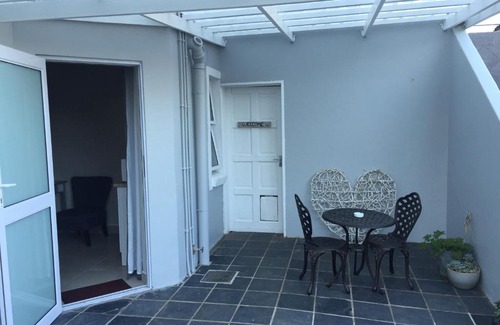 Berea Bed & Breakfast | Larkspur Place