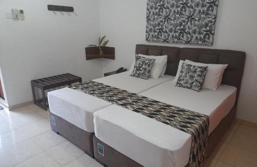 Wadduwa Apartment | Larn's Villa Hotel & Apartment