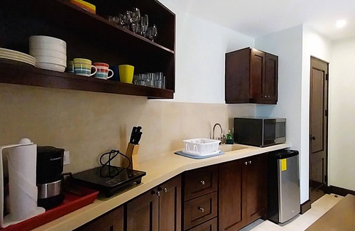 Las Catalinas Apartment | Las Catalinas - Studio Cazenovia centrally located, short walk to beach