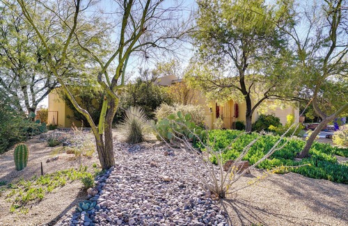 Las Cruces Cottage | Las Cruces Vacation Rental With Mountain Views!