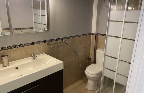 San Eugenio Apartment | Las Flores studio 1 & FREE WIFI