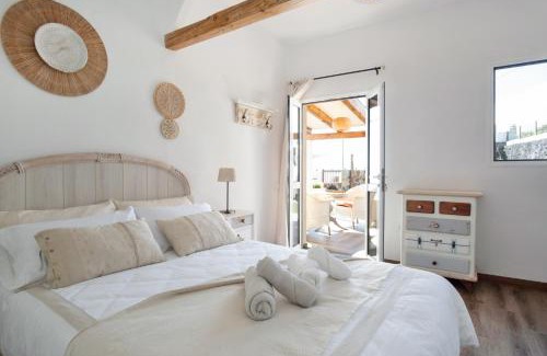 Jedey House | Las Golondrinas