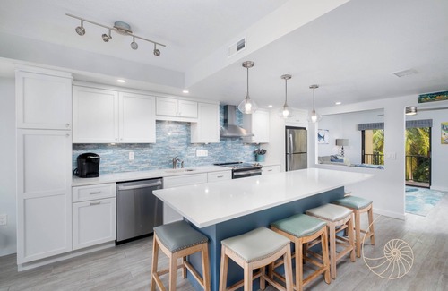 Islamorada House | Las Maravillas ~ 2 Bed/2.5 Bath Townhouse on Lower Matecumbe Key
