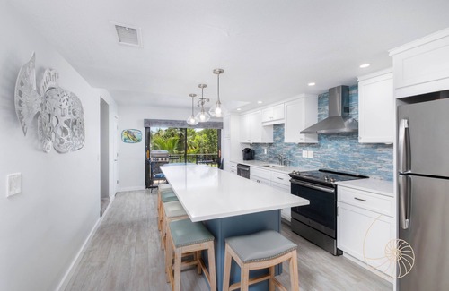 Islamorada House | Las Maravillas ~ 2 Bed/2.5 Bath Townhouse on Lower Matecumbe Key