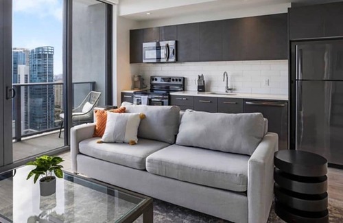 Tarpon River Apartment | Las Olas Riverwalk 2/2 Lux