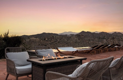 Yucca Valley House | Las Rocas By The CoHost Company