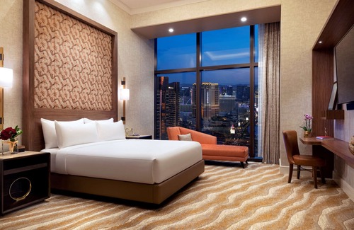 Las Vegas Strip Resort | Las Vegas Hilton at Resorts World