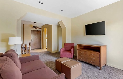 Enterprise Hotel | Las Vegas Resort near Attractions:Near Harry Reid Airport,Free Parking,Pool
