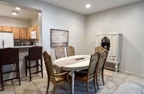 Tule Springs House | Las Vegas Single Story King Bed Quiet Neighborhood