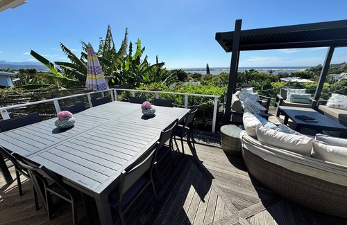 Plettenberg Bay House | Lasalle Holiday Home - All the space, all the amenities. Sun, fun, views anyone?