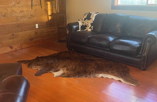 Walla Walla House | Lasater Ranch Bunkhouse- close to town & wineries!
