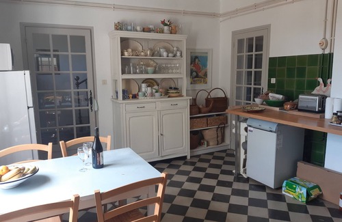 Saint-Quentin-la-Poterie Other | Last minute prices! Spacious authentic farmhouse with swimming pool on large plot