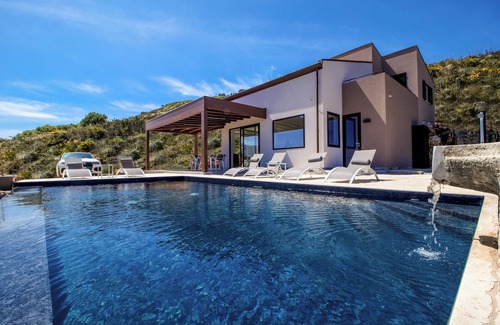 Scopello Villa | LAST MINUTE 1/31 OCTOBER - WWW.BAGLIORIDISICILIA.COM