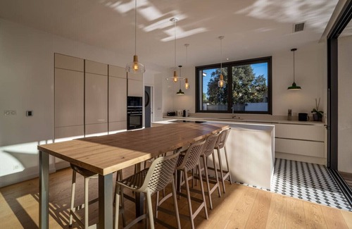 Castelnau-le-Lez House | Last Minute Discount! Design Villa with pool & A/C