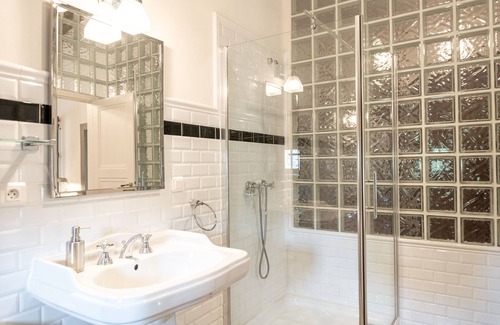 Monjoi Other | Last-Minute Discount 20%! Castle France 16/31 p