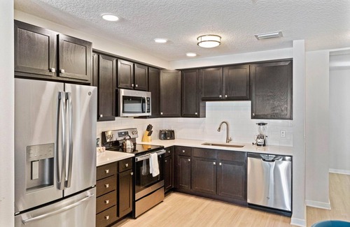 Florida Central Atlantic Coast Apartment | Last Minute Disney Getaway! Luxury Condo with Private Balcony. Book Now! #93995