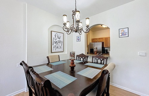 Windsor Hills Apartment | Last Minute Disney Getaway! Themed Bedrooms & Private Balcony. Book Now! #4756