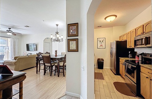 Windsor Hills Apartment | Last Minute Disney Getaway! Themed Bedrooms & Private Balcony. Book Now! #4756