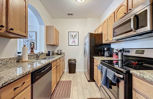 Windsor Hills Apartment | Last Minute Disney Getaway! Themed Bedrooms & Private Balcony. Book Now! #4756