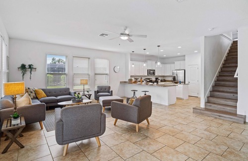 Loughman Villa | Last Minute Disney Getaway! Private Pool, Hot Tub & Game Room. Book Now! #119375