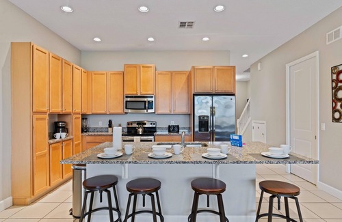 Davenport House | Last Minute Disney Getaway! Private Pool & Themed Bedrooms. Book Now! #120051