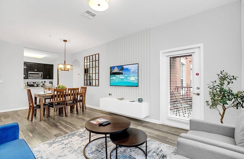 Florida Central Atlantic Coast Apartment | Last Minute Disney Getaway! Luxury Condo with Private Balcony. Book Now! #39284