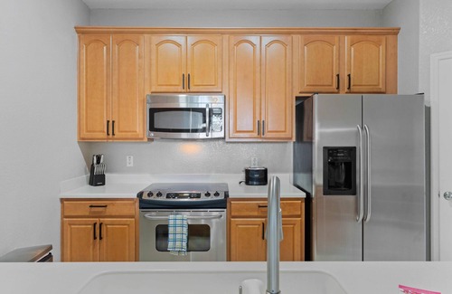 Florida Central Atlantic Coast Apartment | Last Minute Disney Getaway! Luxury Condo with Private Balcony. Book Now! #108469