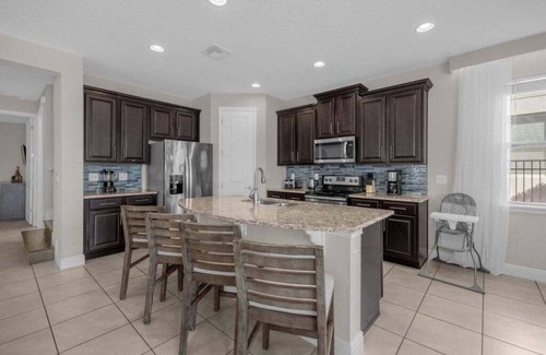 West Kissimmee Villa | Last Minute Disney! Private Pool, Hot Tub, Game Room & Themed Bedrooms. Book Now! #37046