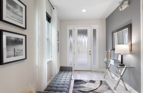 West Kissimmee Villa | Last Minute Disney! Private Pool, Hot Tub & Themed Bedrooms. Book Now! #105343