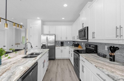 West Kissimmee Villa | Last Minute Disney! Private Pool, Hot Tub, Game Room & Themed Bedrooms. Book Now! #93759