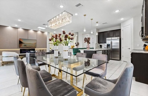 West Kissimmee Villa | Last Minute Disney! Private Pool, Hot Tub, Game Room & Themed Bedrooms. Book Now! #72149