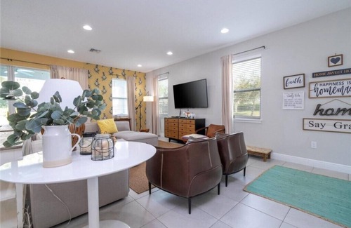 West Kissimmee Villa | Last Minute Disney! Private Pool, Hot Tub, Game Room & Themed Bedrooms. Book Now! #120785