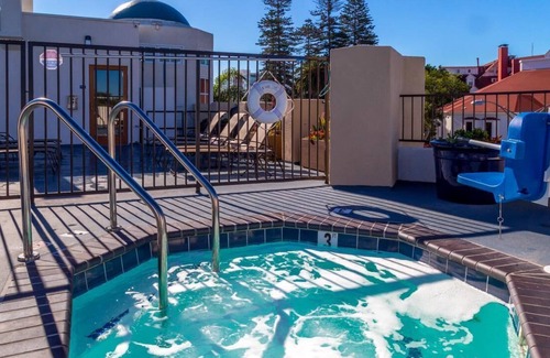 Coronado Resort | Last Minute Spring Break Rare Availability at Coronado Beach Resort