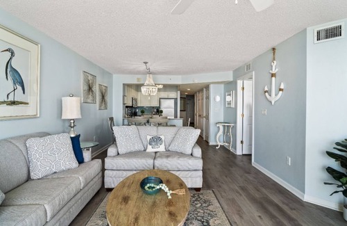Ash Condo | Last minute special Sept 23-Oct 7 Oceanfront 2Br 2Ba