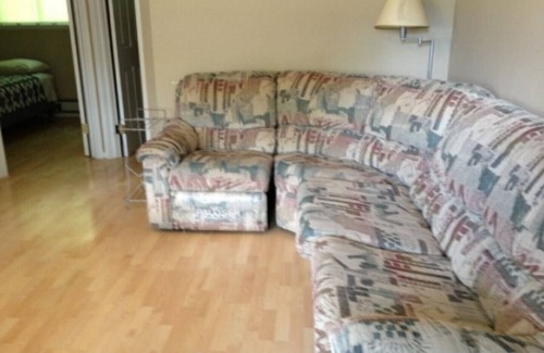 Regina Beach Cabin | Last Mountain Getaways-Unit #2-Regina Beach, Sk