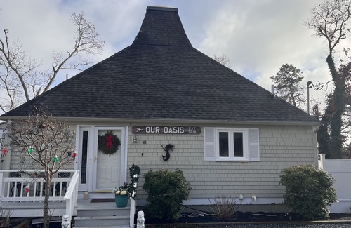 Mashpee House | Last two weeks in June just became available. Waterfront home on John’s Pond,