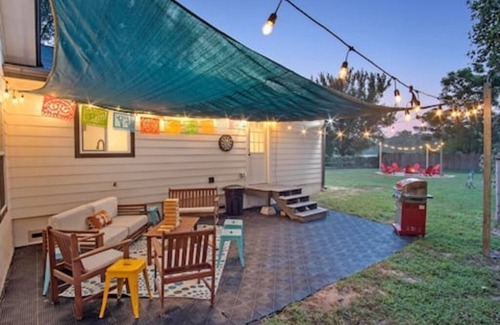 Franklin Estates House | LaTexienda: Newly Renovated, Game Weekend, Firepit, Games