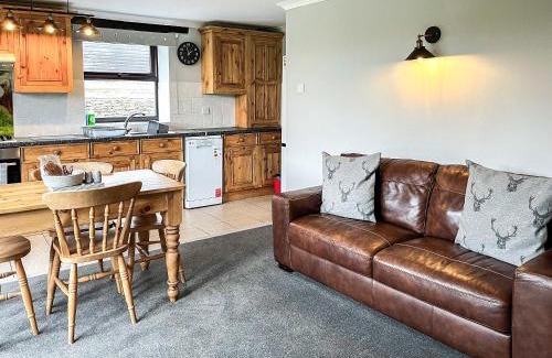 Over Haddon House | Lathkill Cottage