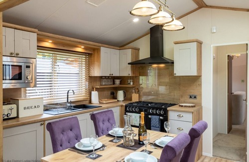 Troutbeck Cottage | LATTERBARROW LODGE, pet friendly, with a garden in Windermere