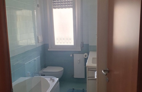 Appio Latino Apartment | Laura's RHome entire apartment, close to metro and well connected to downtown