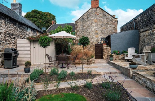 Youlgreave Cottage | Laurel Cottage- Youlgreave